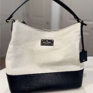 Kate Spade Black and Cream Bay Street Lexie Pebbled Leather Tote Bag